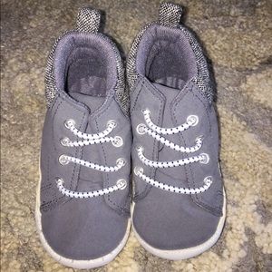 CARTER toddler shoes